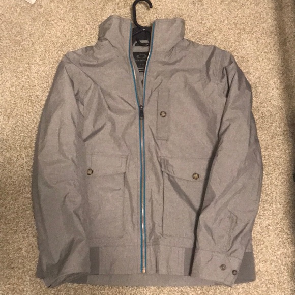 Oakley Other - Brand new Oakley sustainable winter jacket